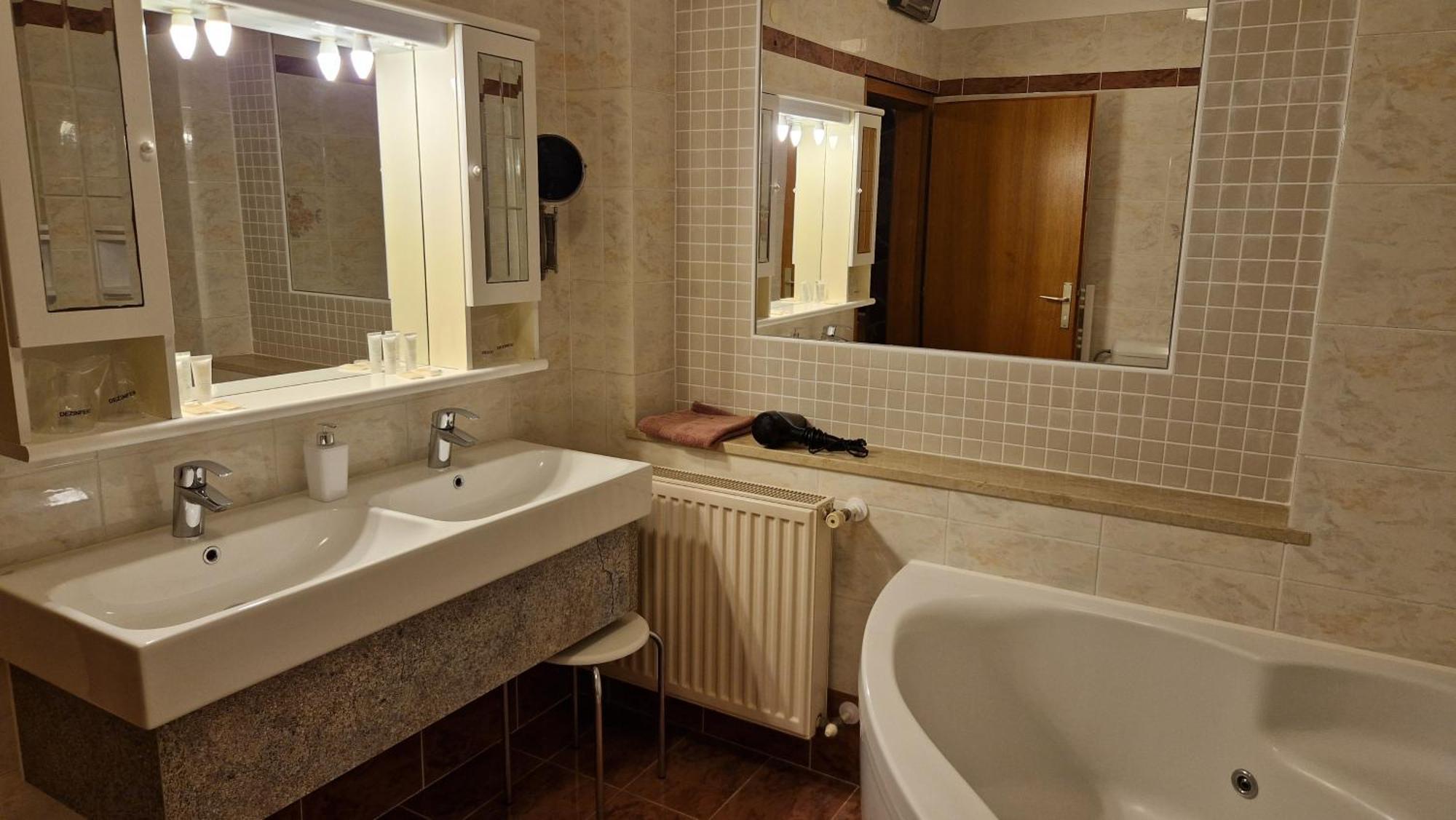 בפורטורוז Apartments Ananina מראה חיצוני תמונה