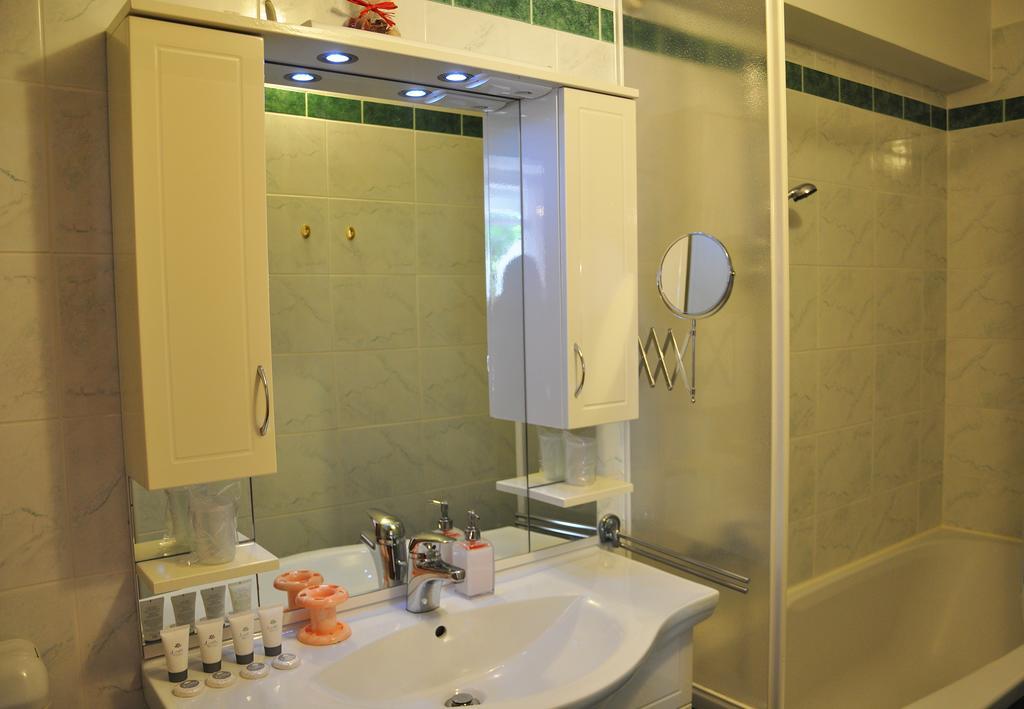 בפורטורוז Apartments Ananina מראה חיצוני תמונה